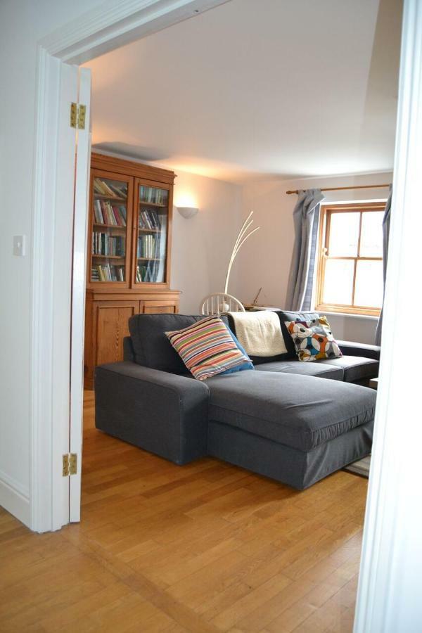 Dingle Townhouse Vila Exterior foto